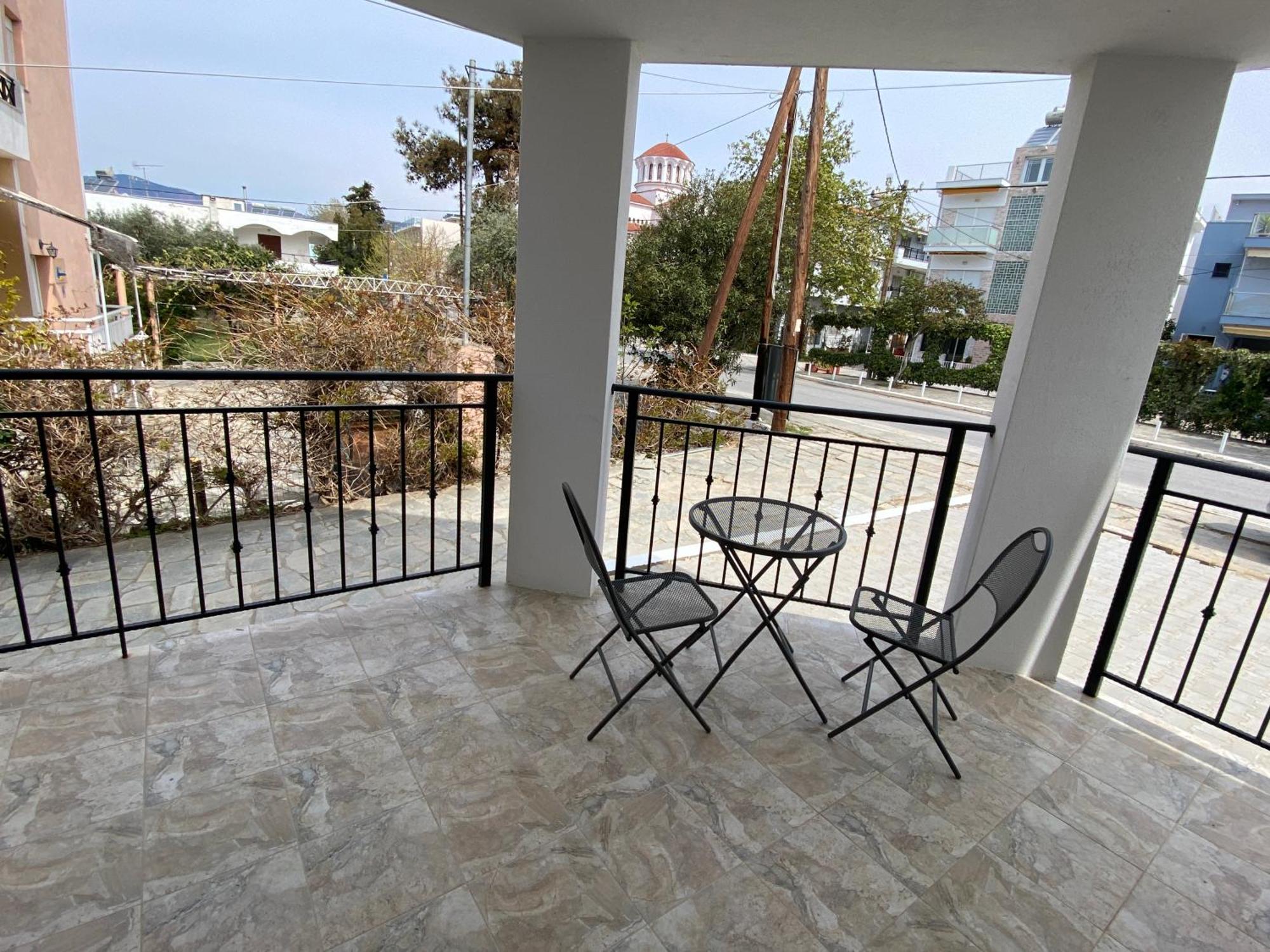 Opalium Beach Front Suites Potos Bagian luar foto