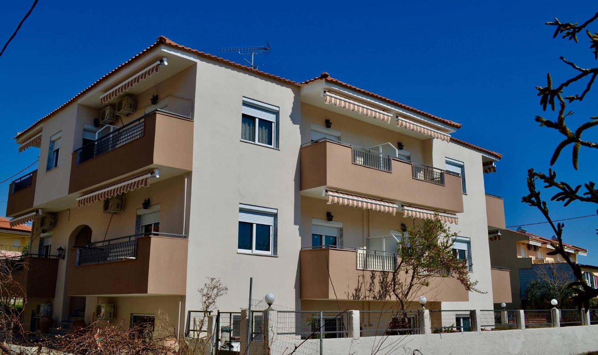 Opalium Beach Front Suites Potos Bagian luar foto